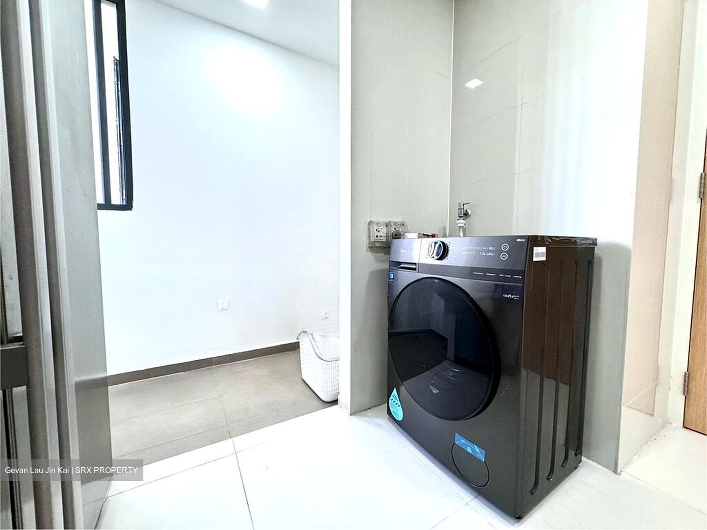The Lakefront Residences (D22), Condominium #582216961